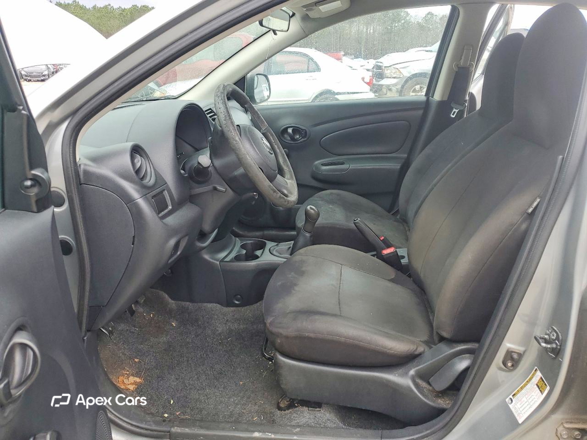 Nissan Versa 2014