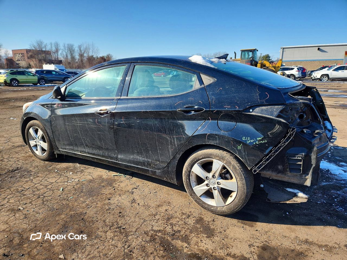 Hyundai Elantra 2013