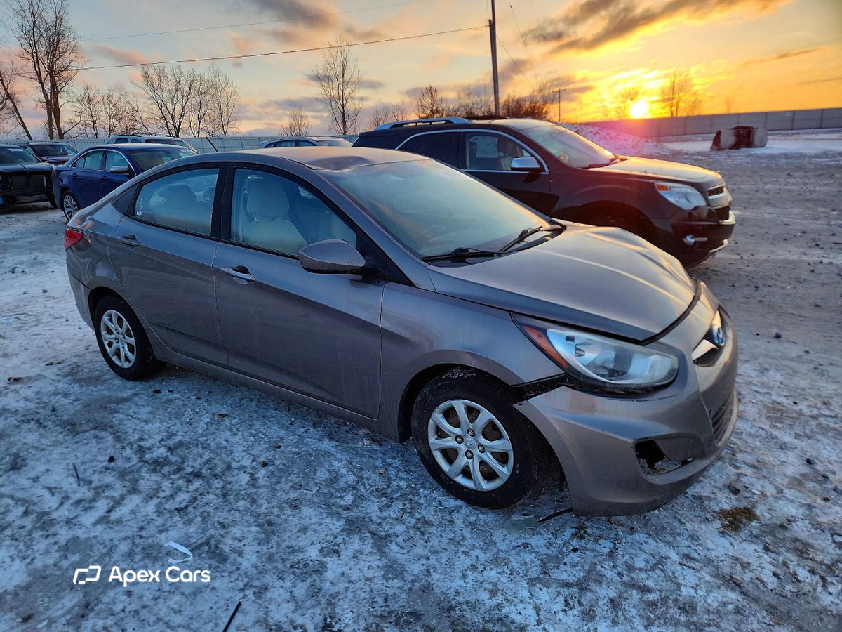 Hyundai Accent 2013