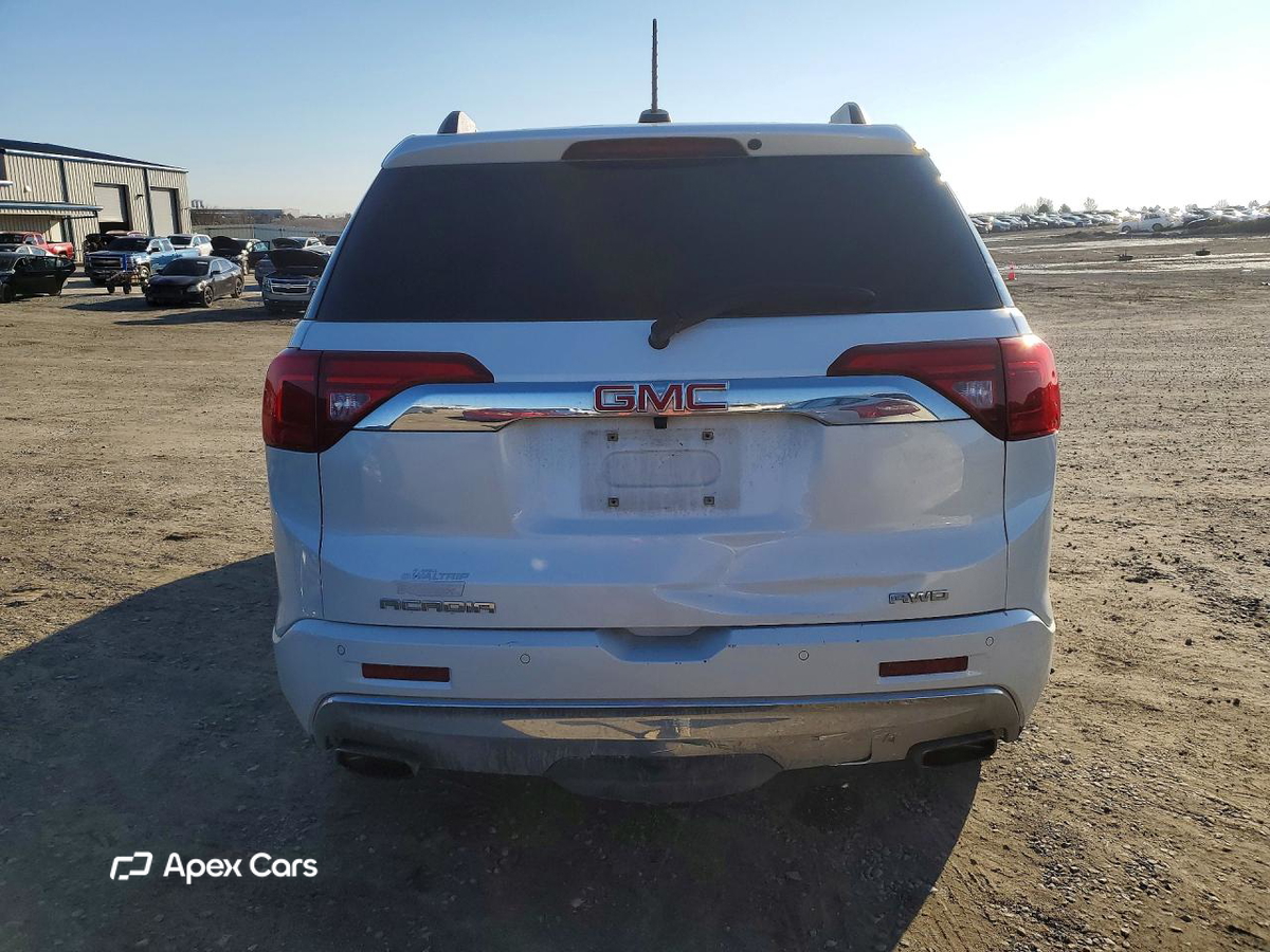 GMC Acadia 2017