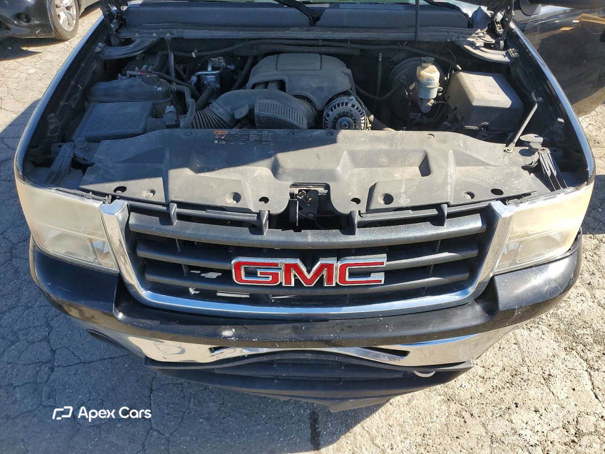 GMC Sierra 2011