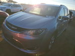 Chrysler Pacifica 2017