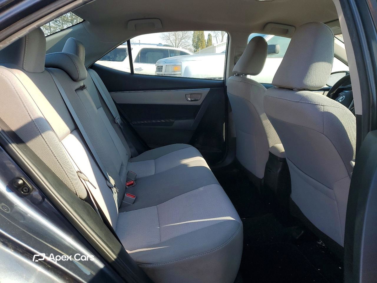 Toyota Corolla 2015