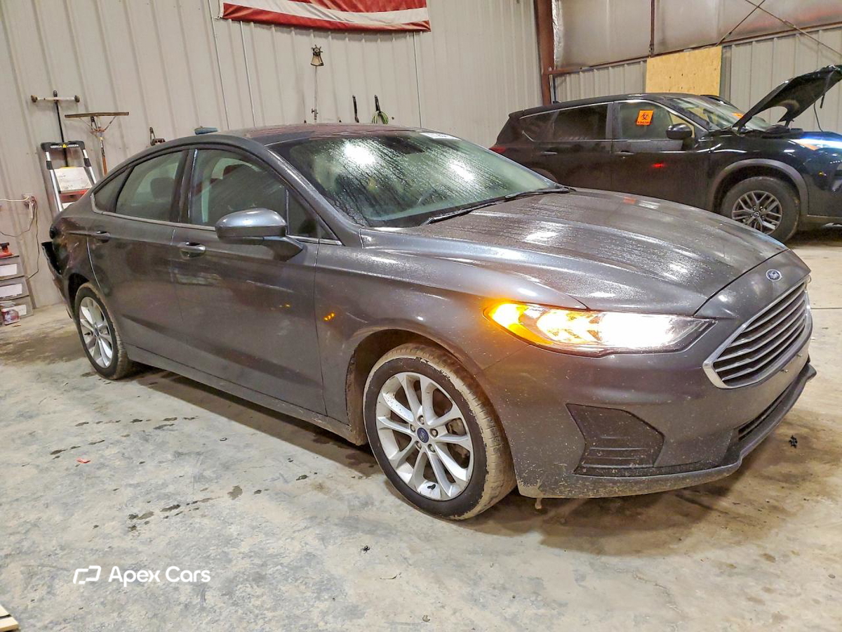 Ford Fusion 2020