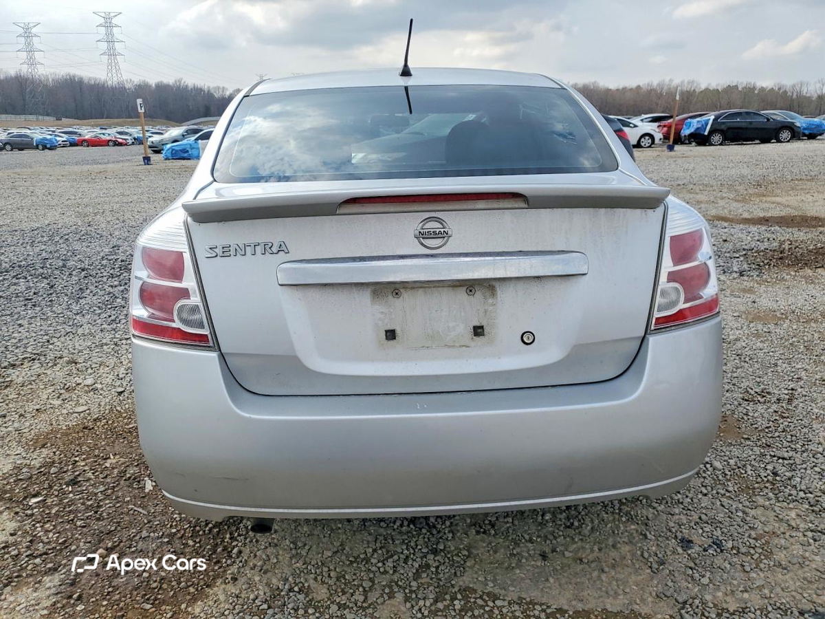 Nissan Sentra 2011