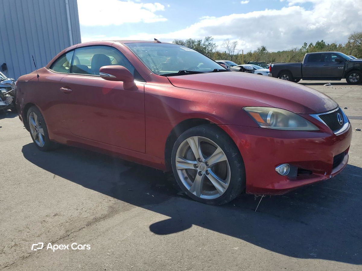 Lexus IS 2012