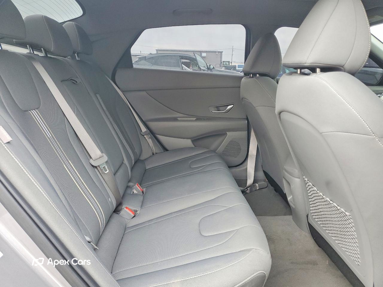 Hyundai Elantra 2025