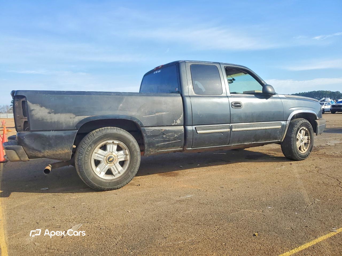 Chevrolet Silverado 2003