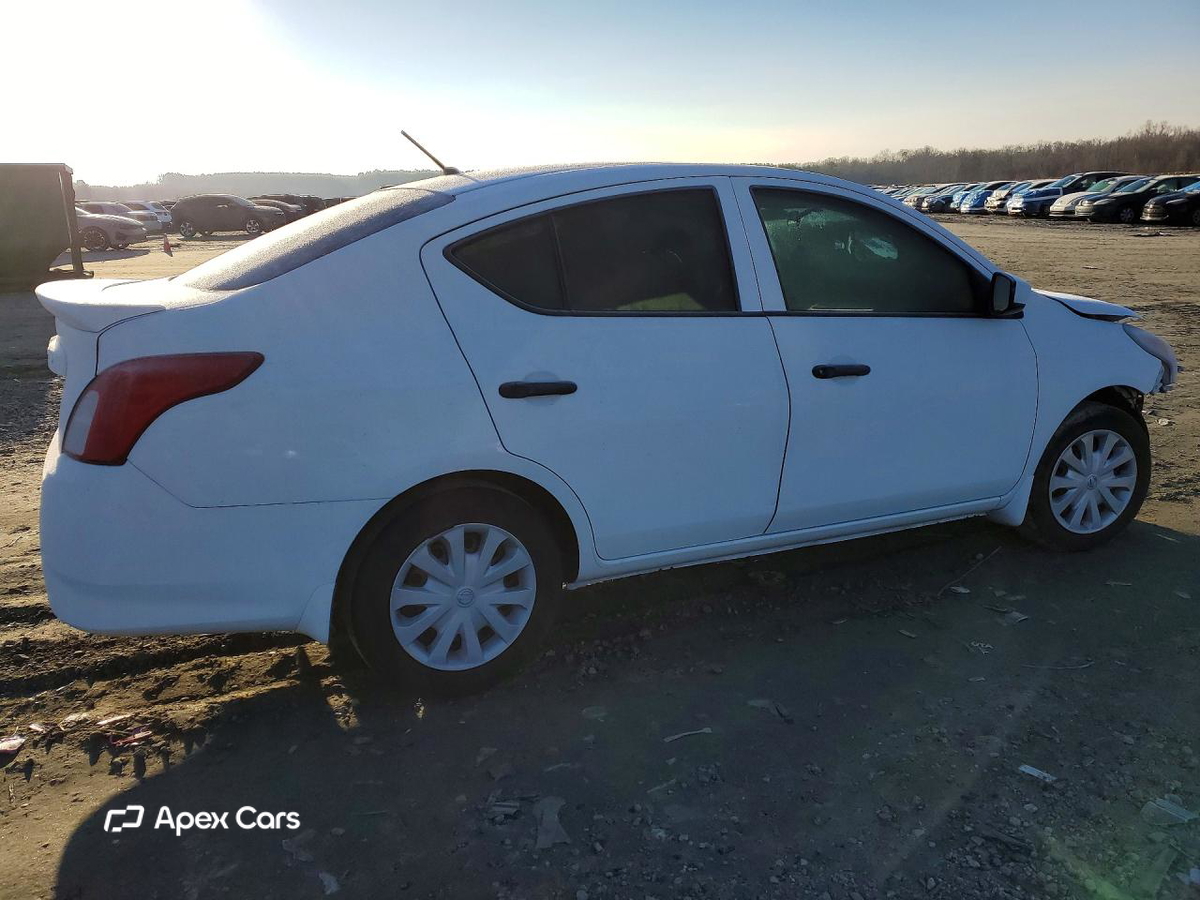 Nissan Versa 2017