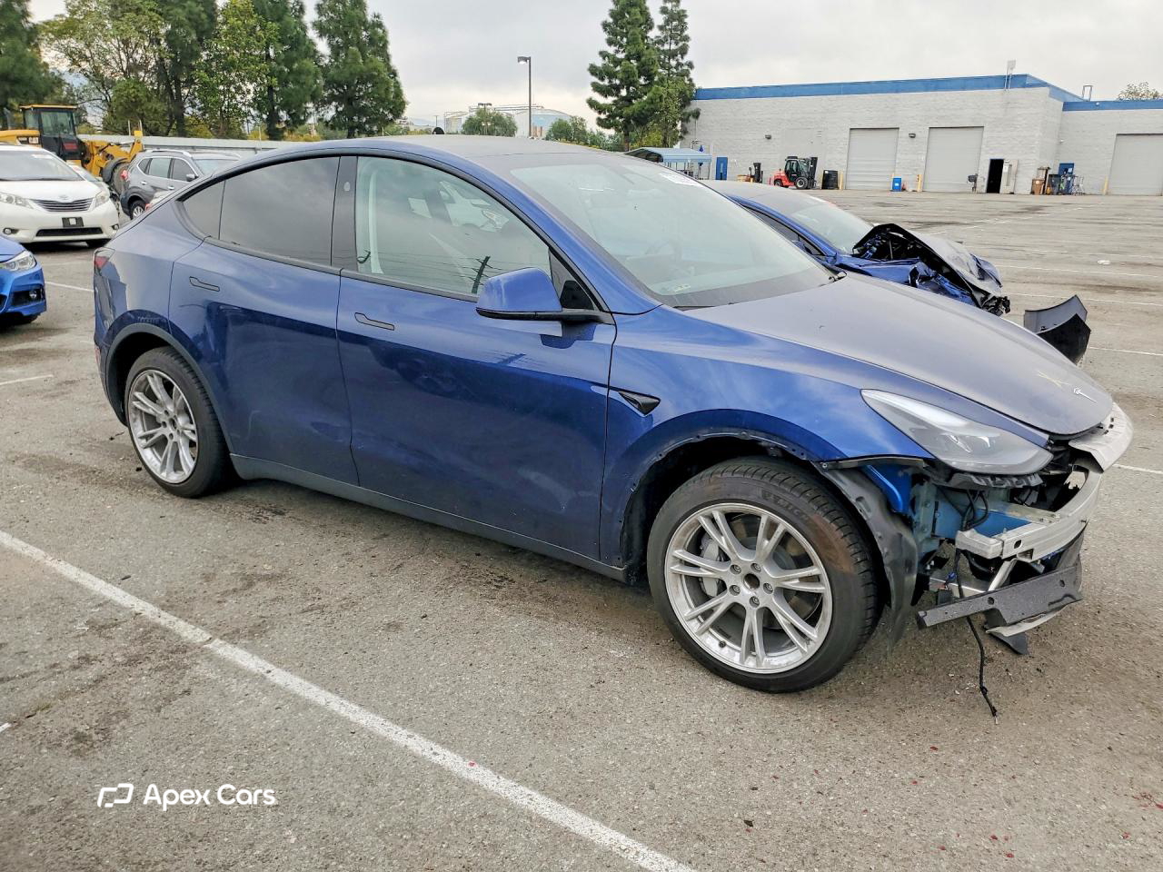 Tesla Model Y 2023