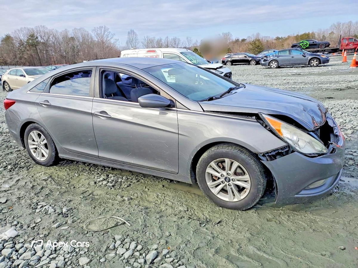 Hyundai Sonata 2013