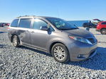 Toyota  2011