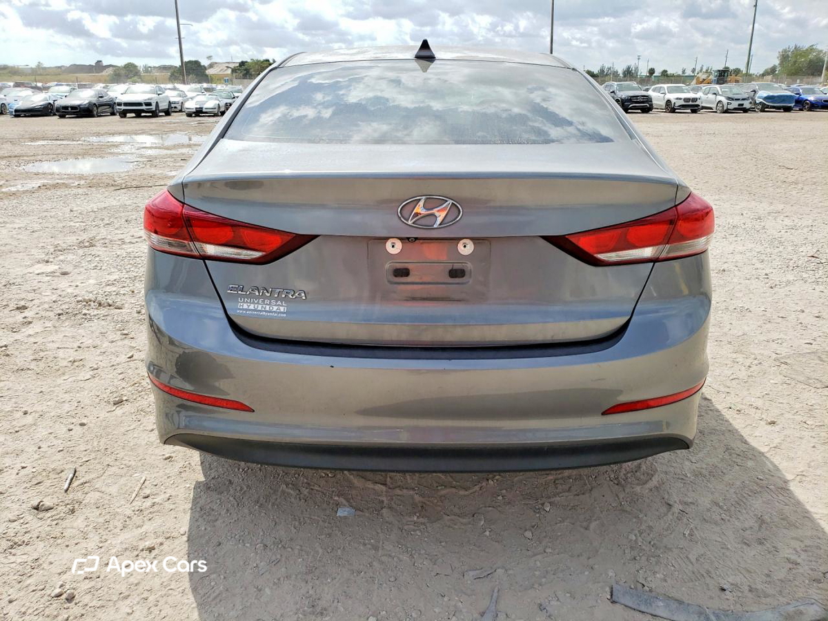 Hyundai Elantra 2018