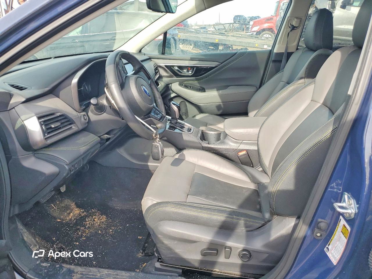 Subaru Outback 2025
