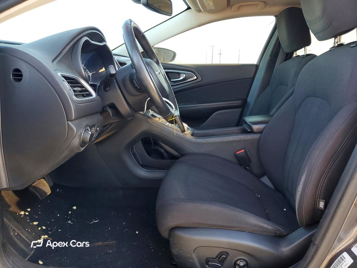 Chrysler 200 2015