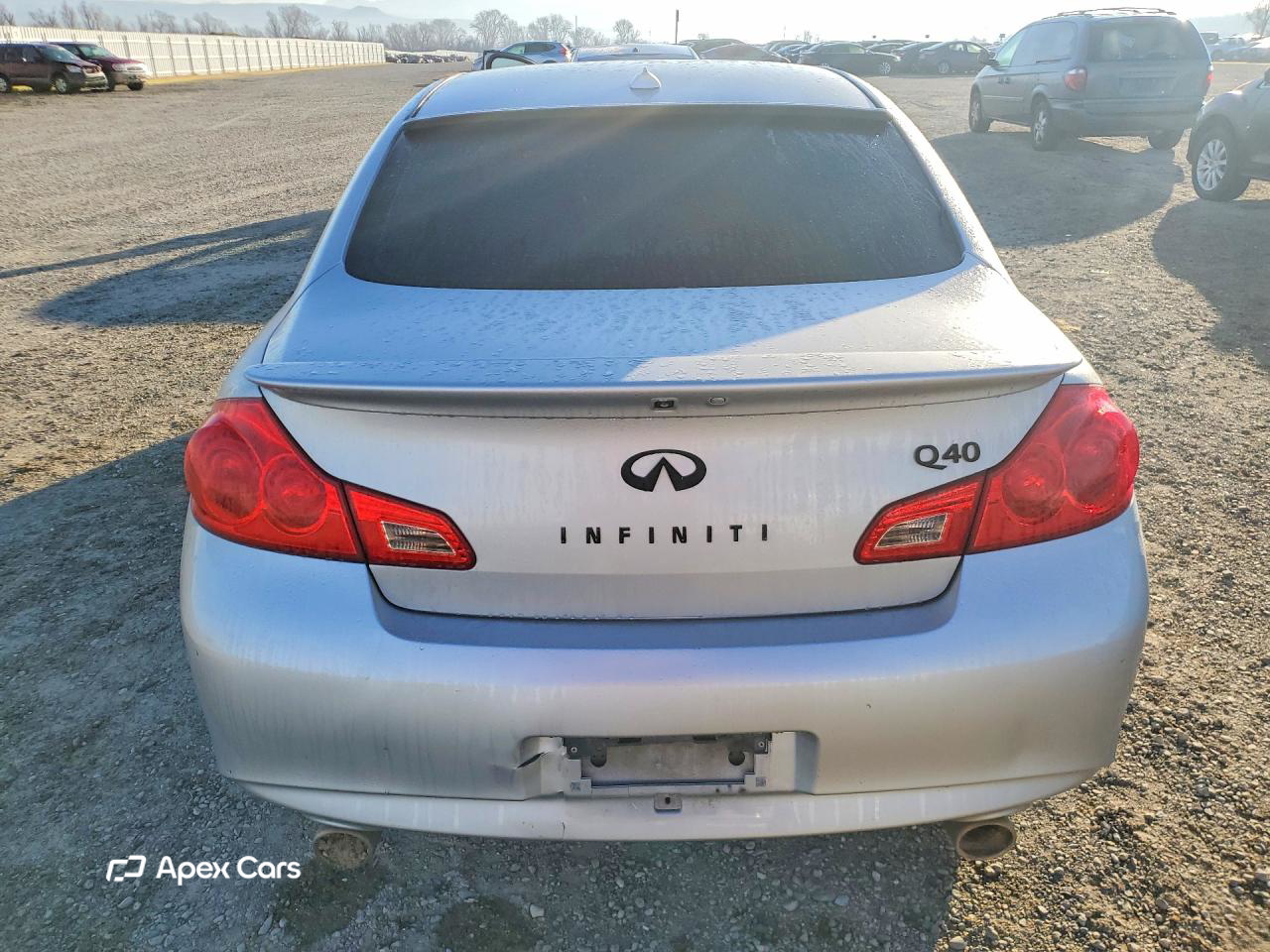 Infiniti Q40 2015