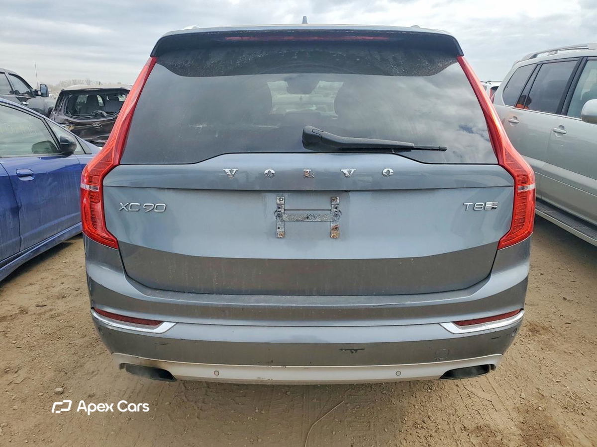 Volvo XC90 2017
