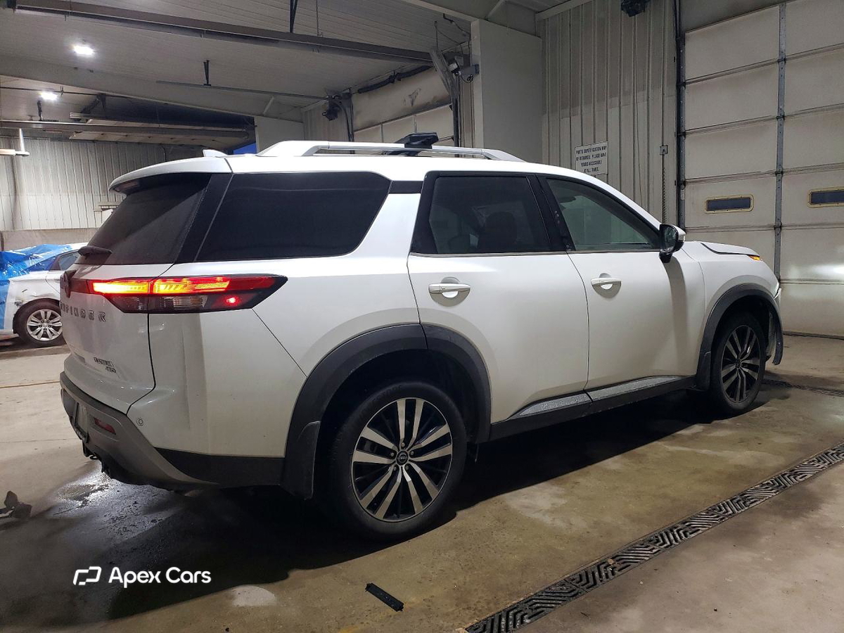 Nissan Pathfinder 2025