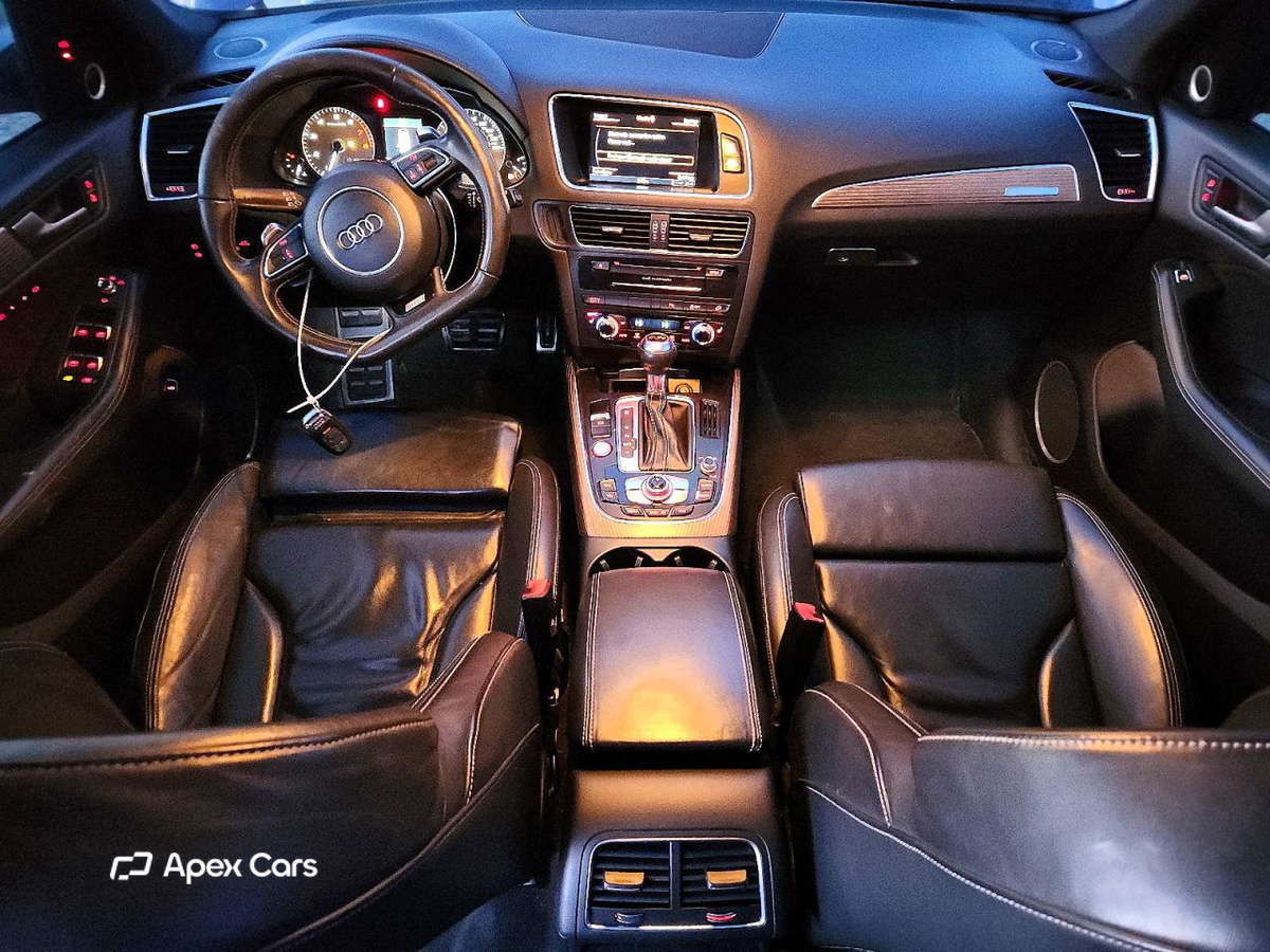 Audi SQ5 2014