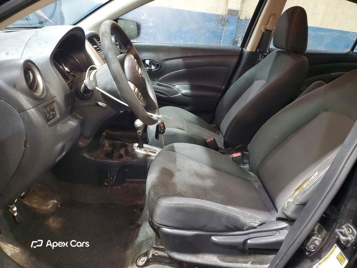 Nissan Versa 2018