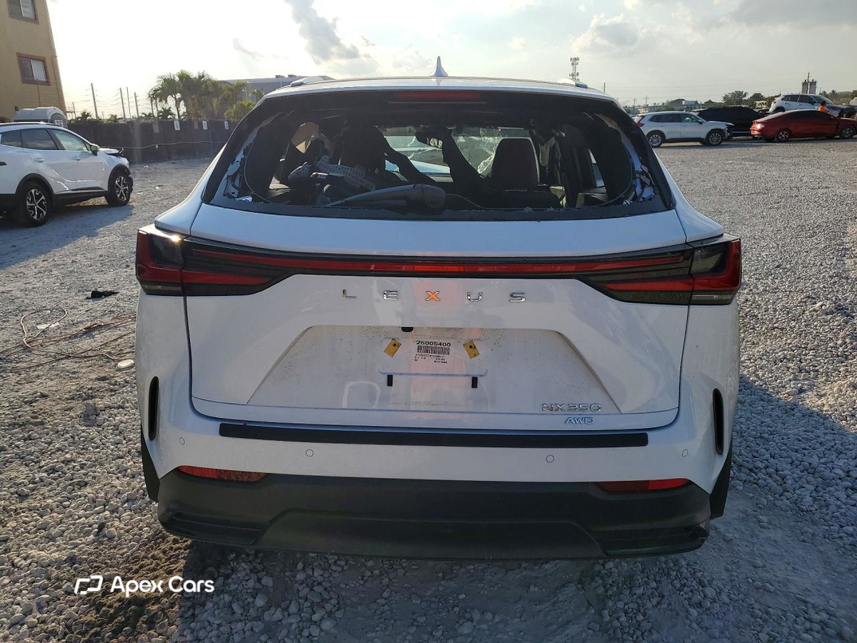 Lexus NX 2026