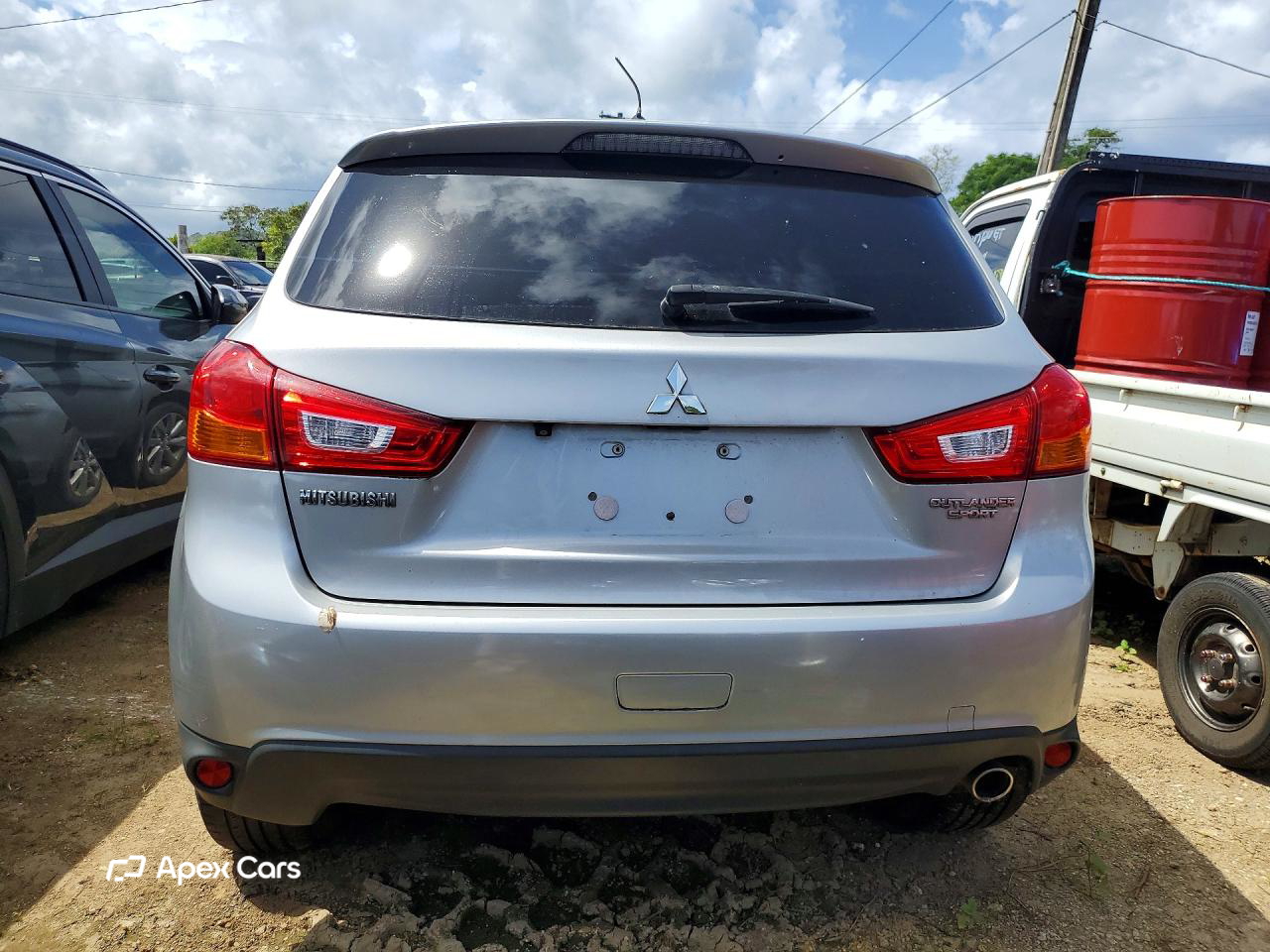 Mitsubishi Outlander 2015