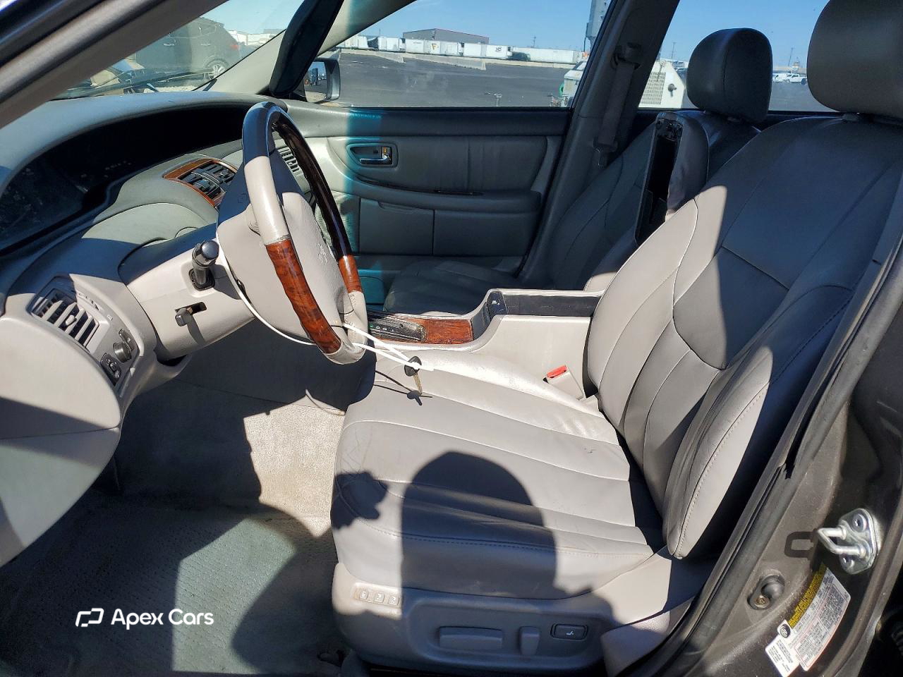 Toyota Avalon 2004