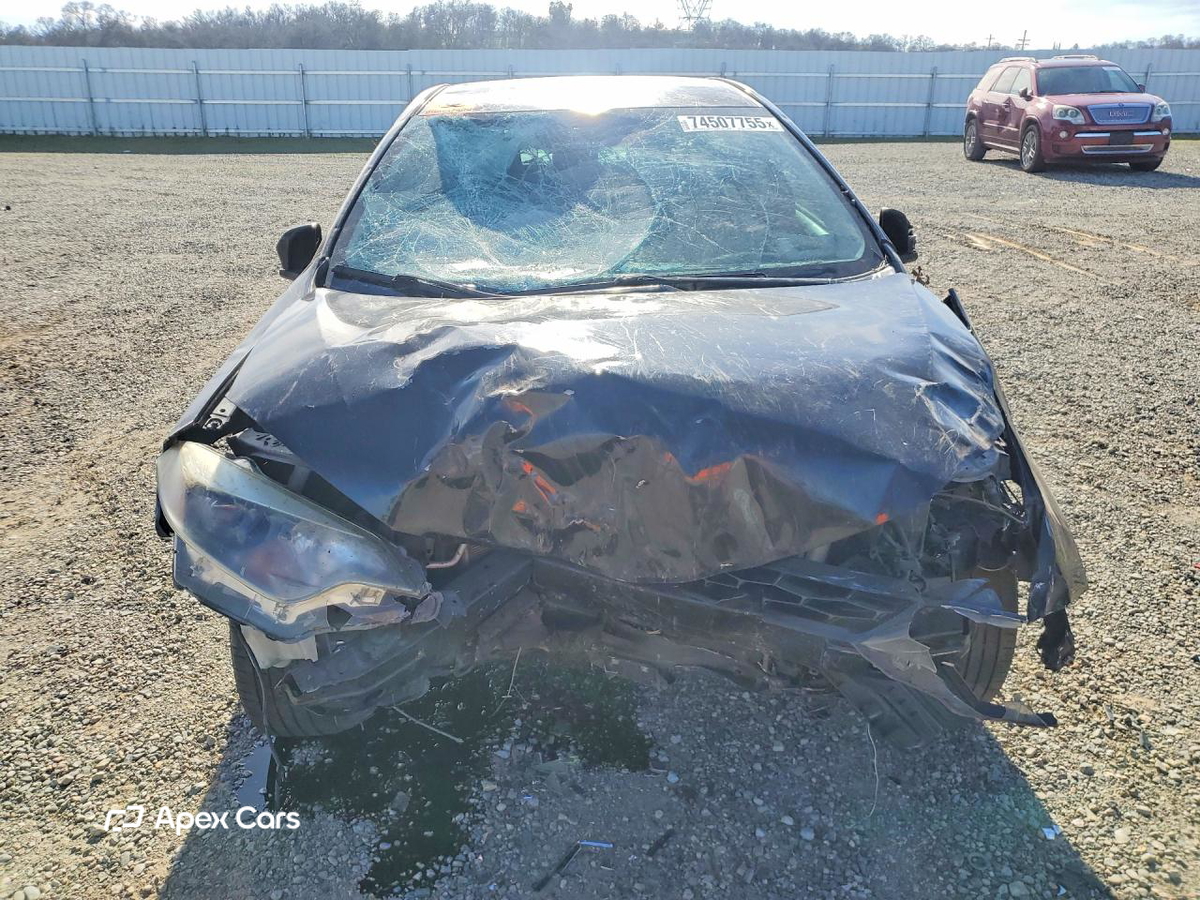 Toyota Corolla 2015