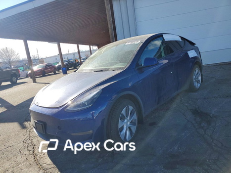 Tesla Model Y 2023 - Image 1 of 12