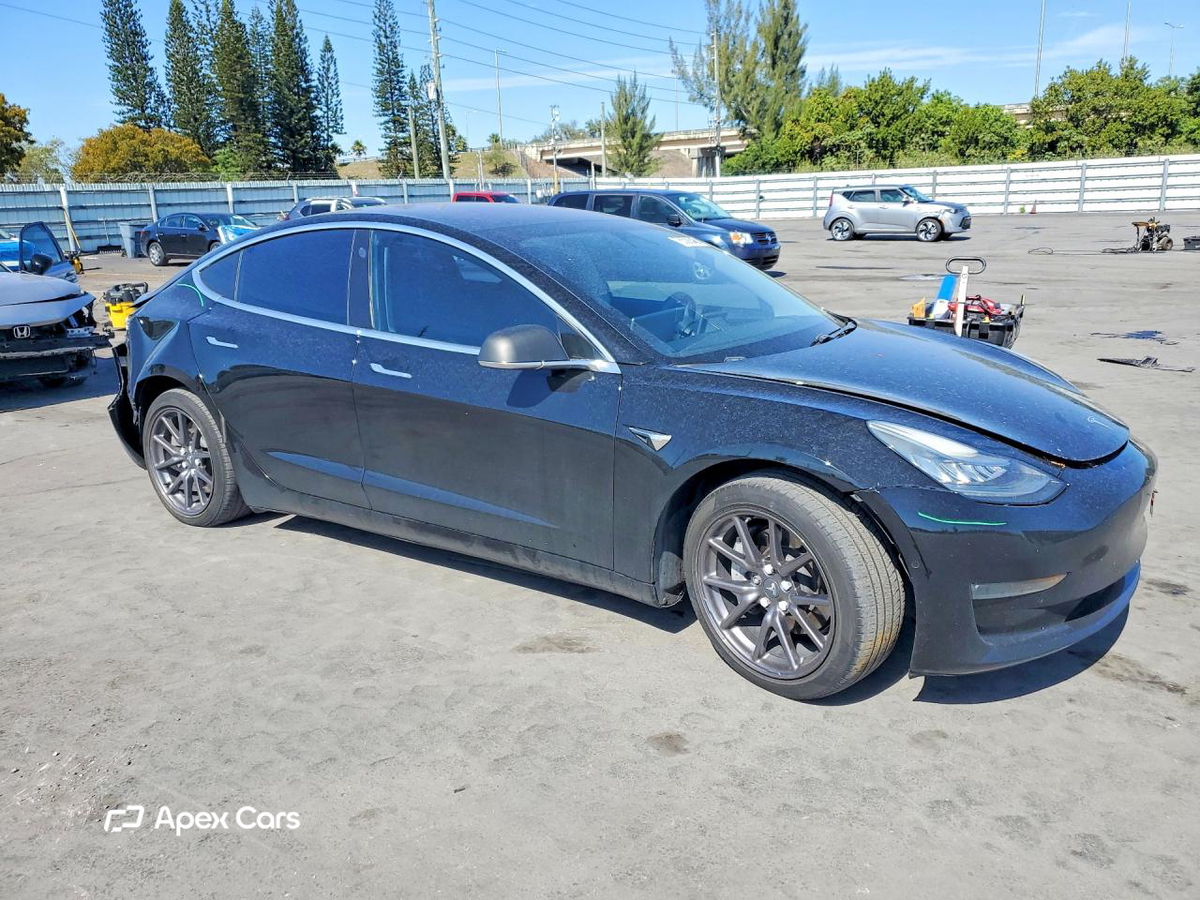 Tesla Model 3 2018