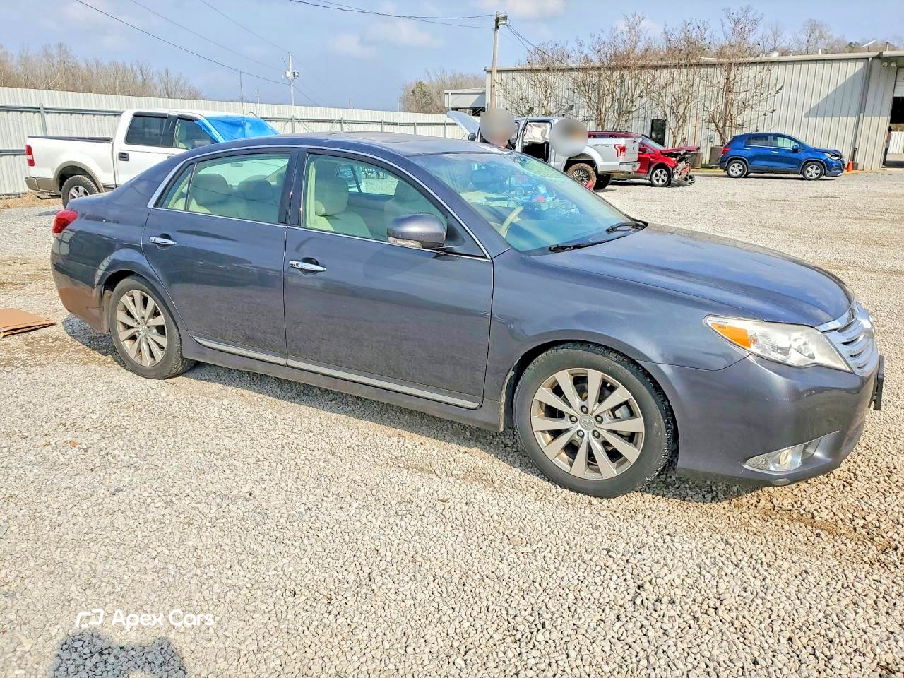 Toyota Avalon 2011