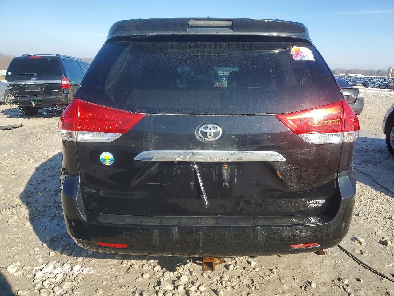 Toyota Sienna 2011