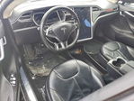 Tesla Model S 2015