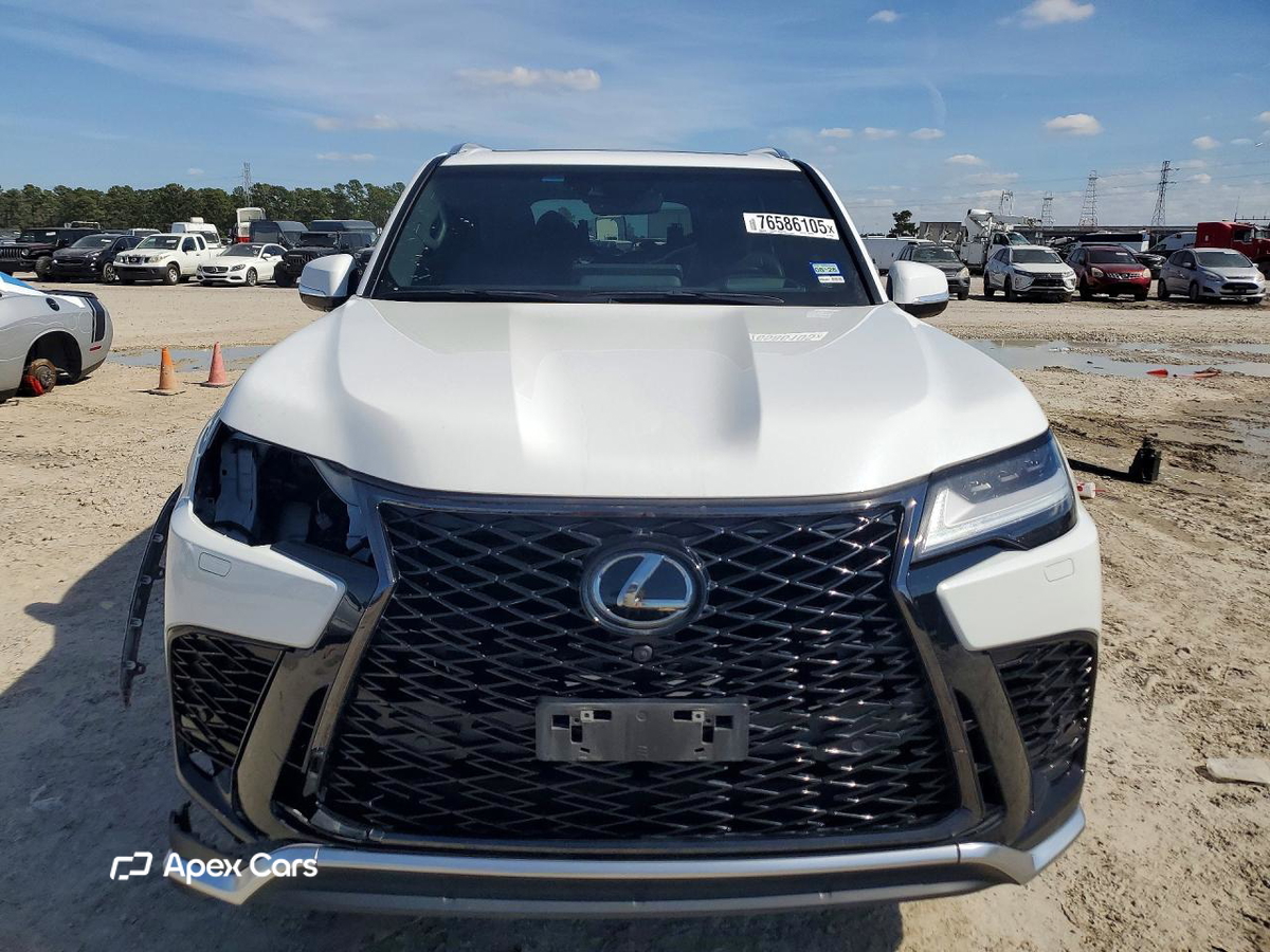 Lexus LX 2023