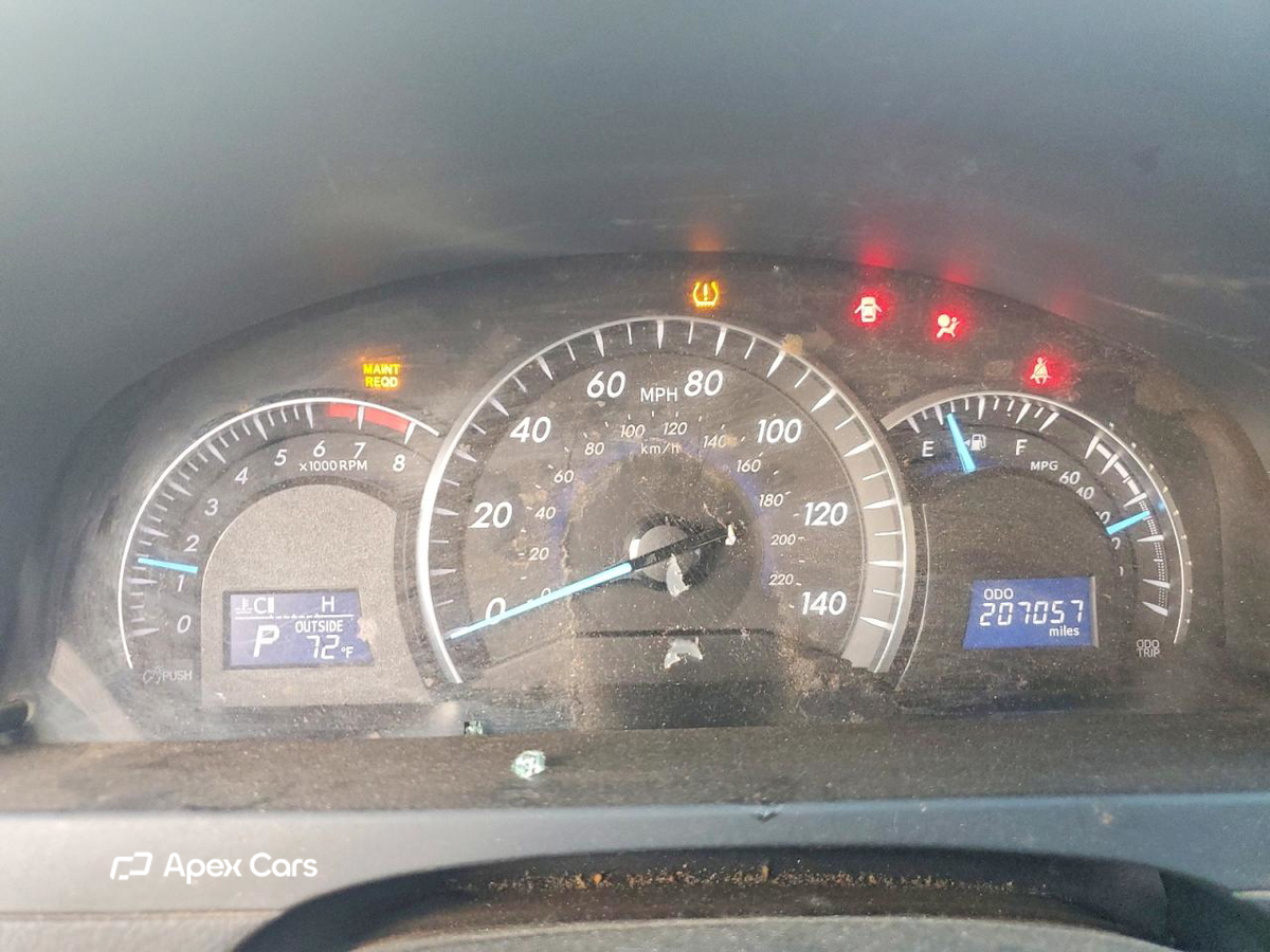 Toyota Camry 2012