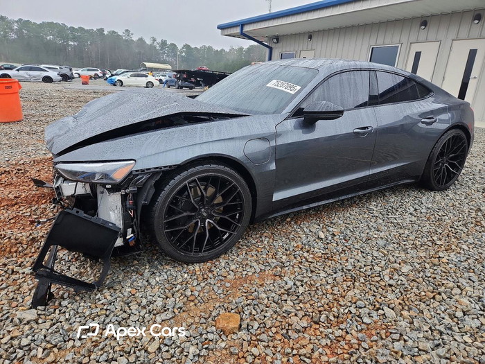 2024 Audi e-tron GT - Image 1 of 5