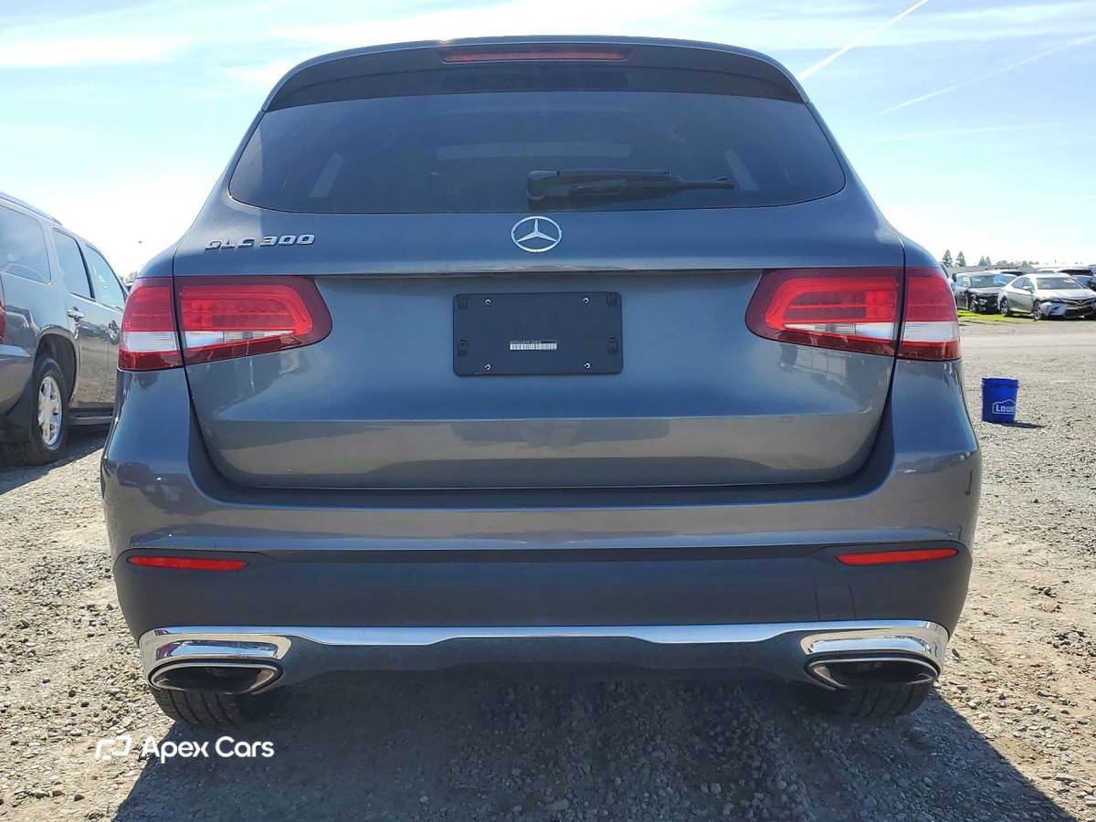 Mercedes-Benz GLC 2017