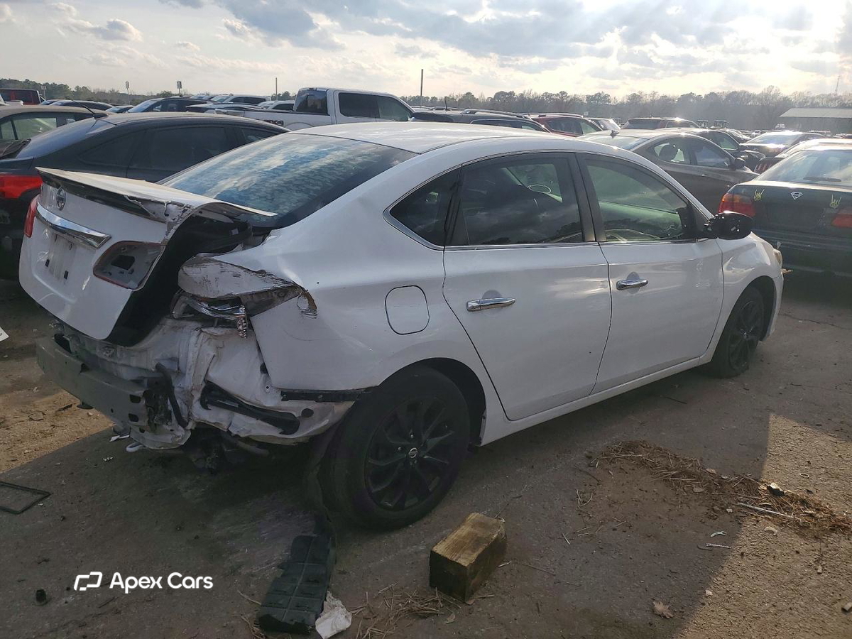 Nissan Sentra 2018