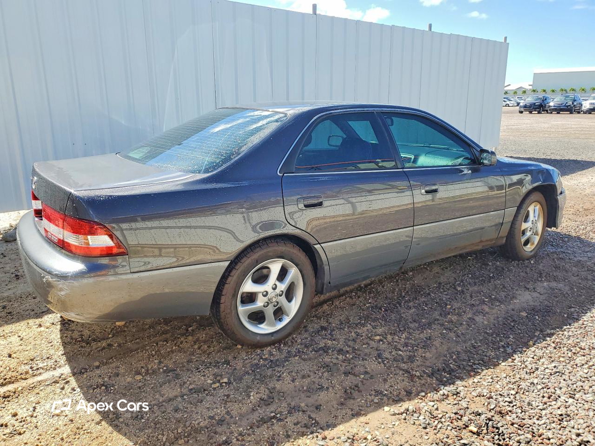 Lexus ES 2001