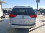 Toyota Sienna 2011