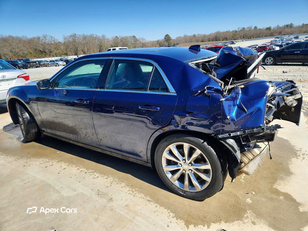 Chrysler 300 2016