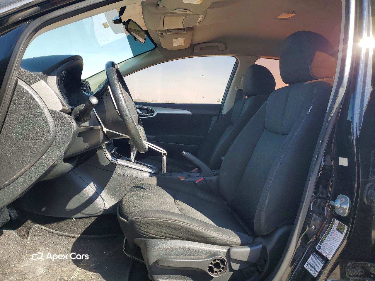 Nissan Sentra 2015