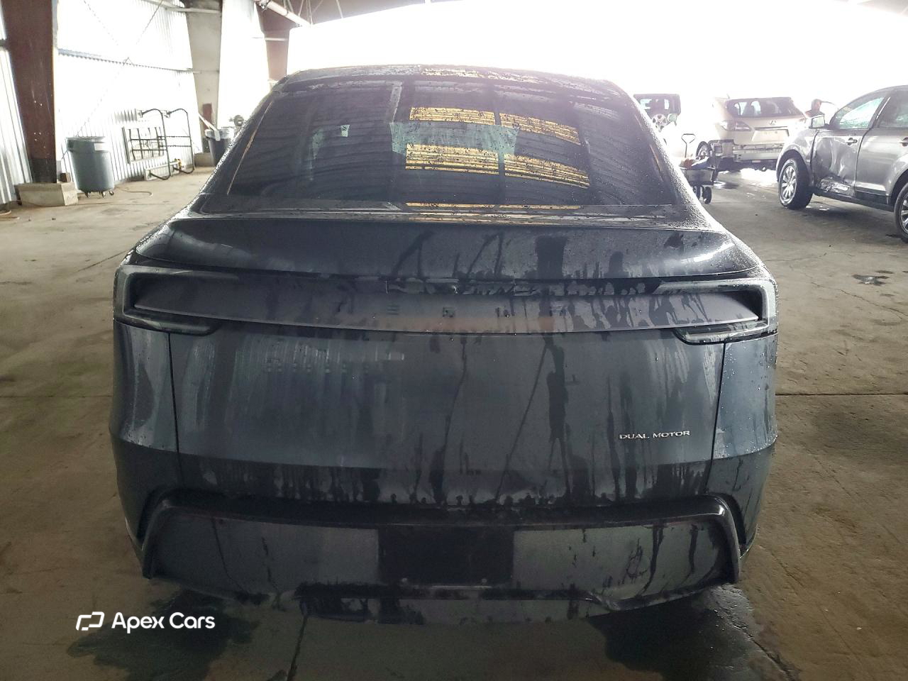 Tesla Model Y 2026