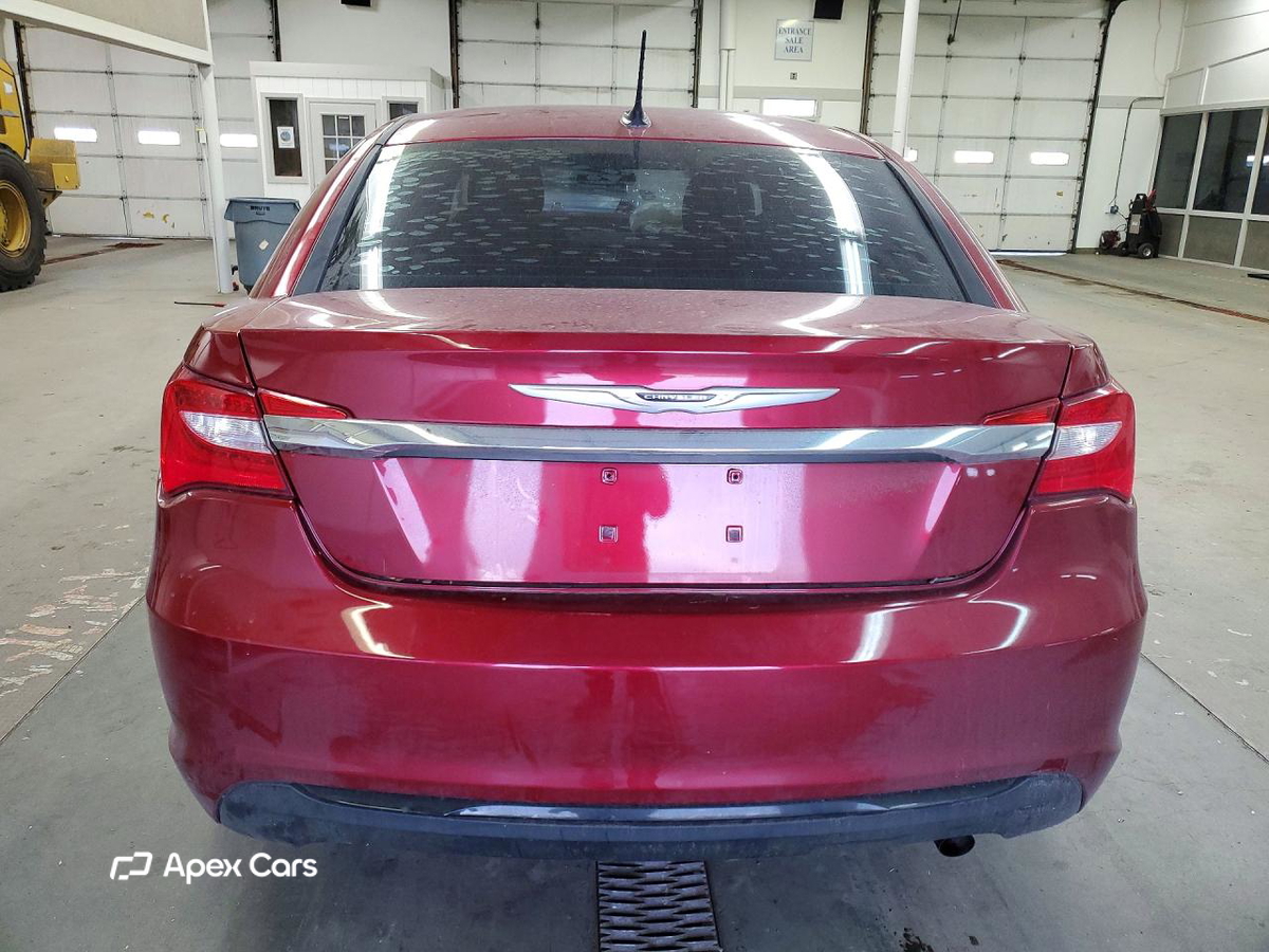 Chrysler 200 2013