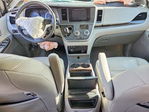 Toyota Sienna 2015