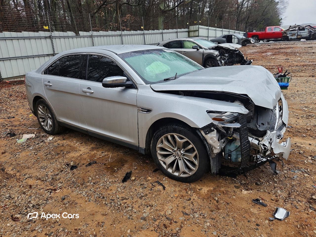 Ford Taurus 2013