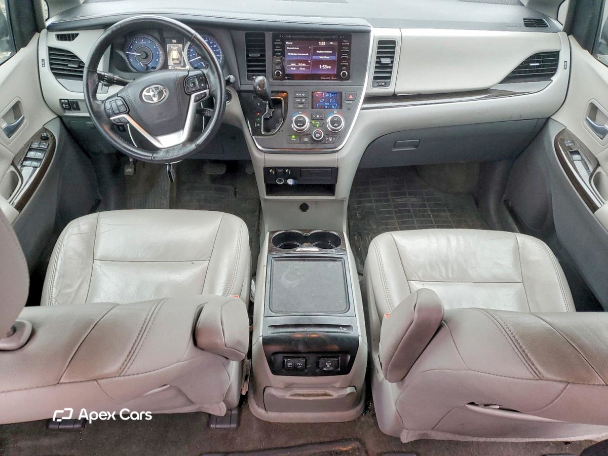 Toyota Sienna 2018