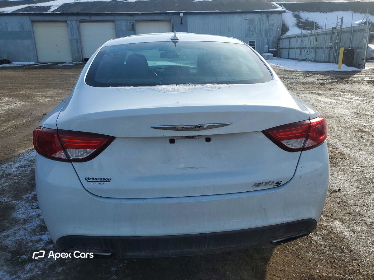 Chrysler 200 2015