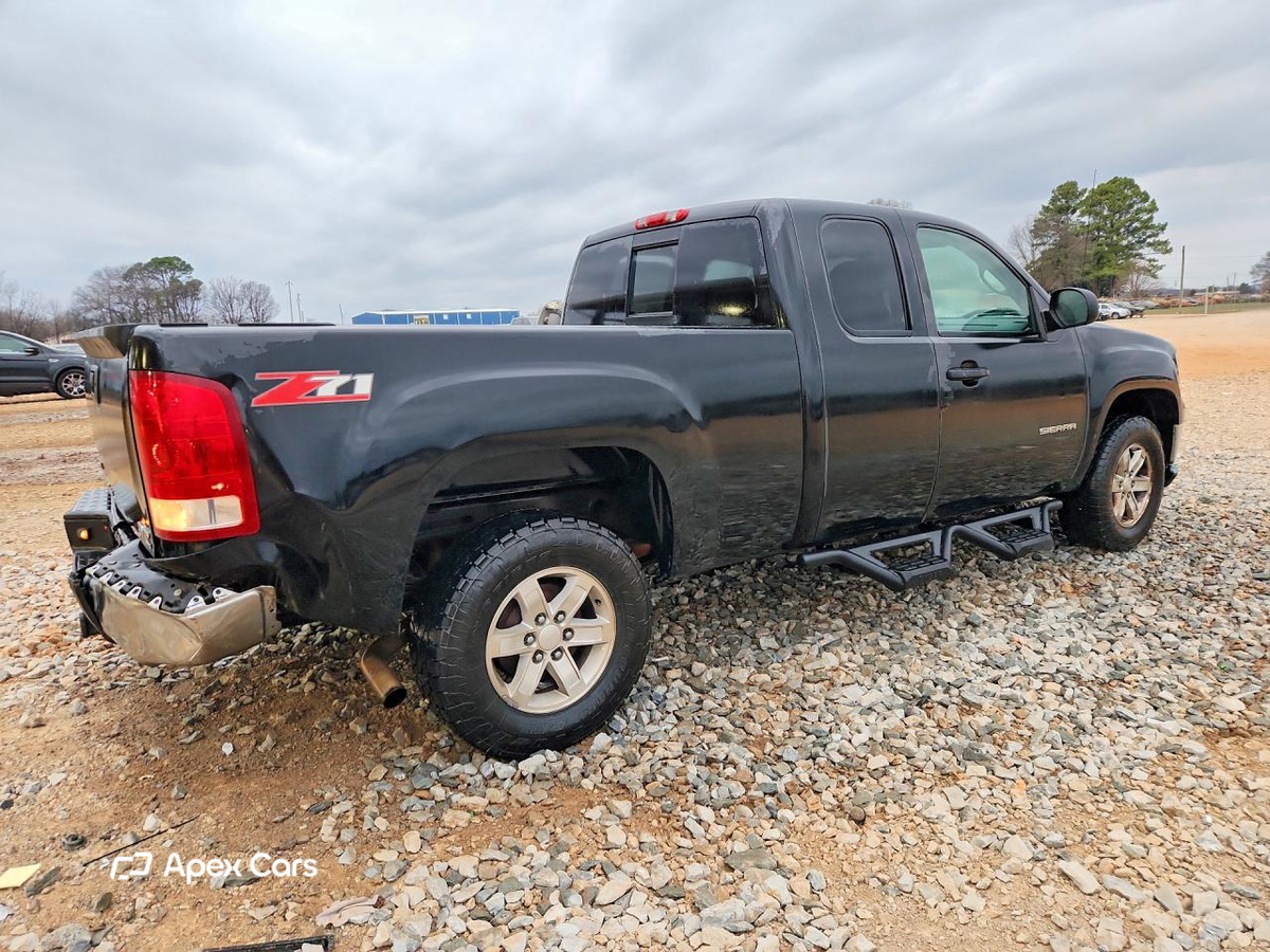 GMC Sierra 2011