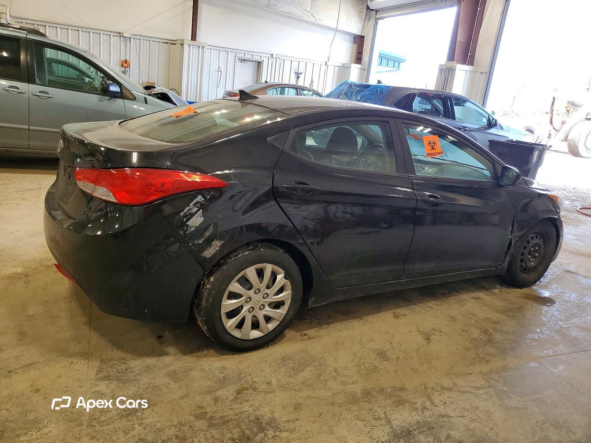 Hyundai Elantra 2011